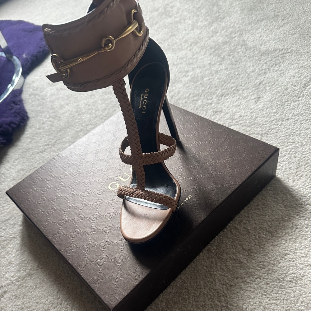 gucci horsebit heels